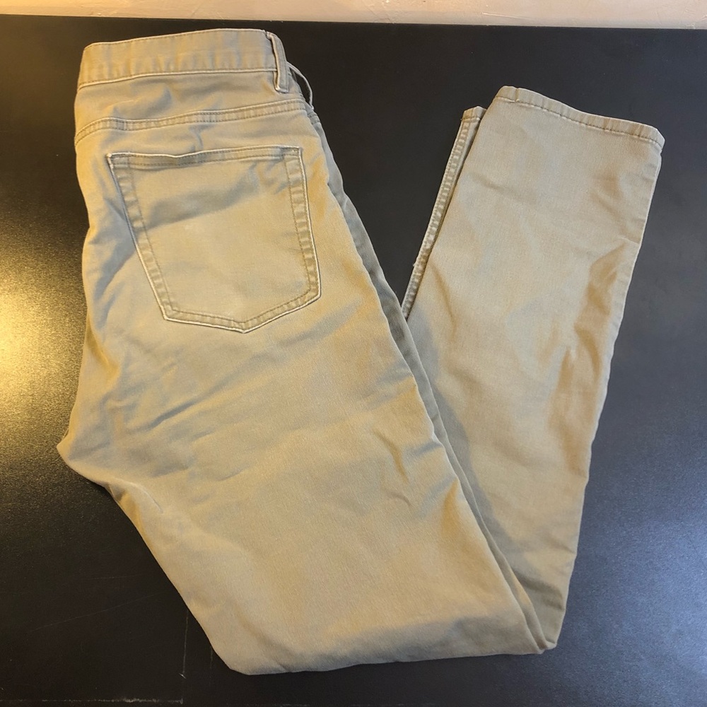 H&M Slim Fit Chinos